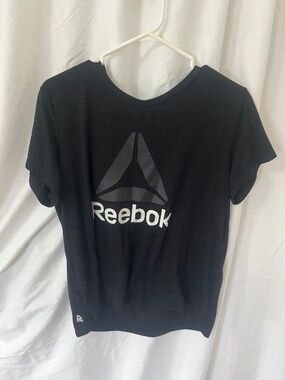 Reebok t-shirt
